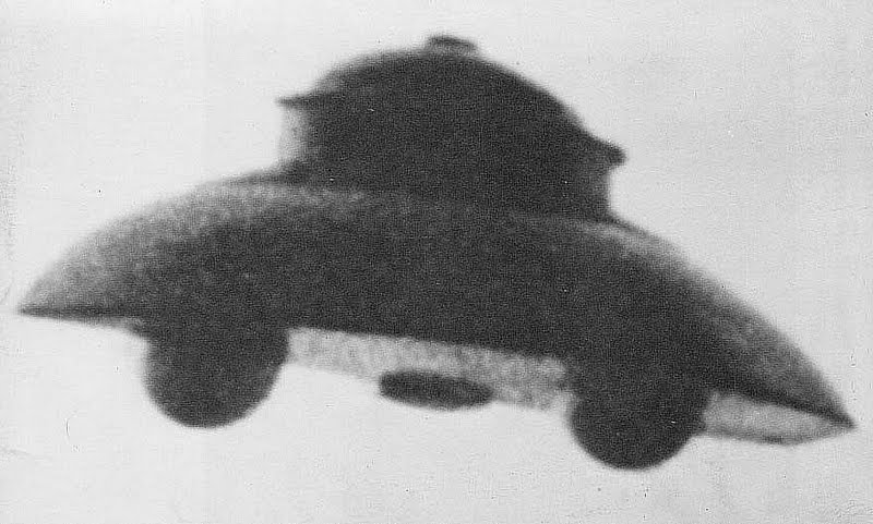 Adamski type UFO - Raumflug - Vril Thule SS Ahnenerbe - Occult History of the Third Reich - Peter Crawford